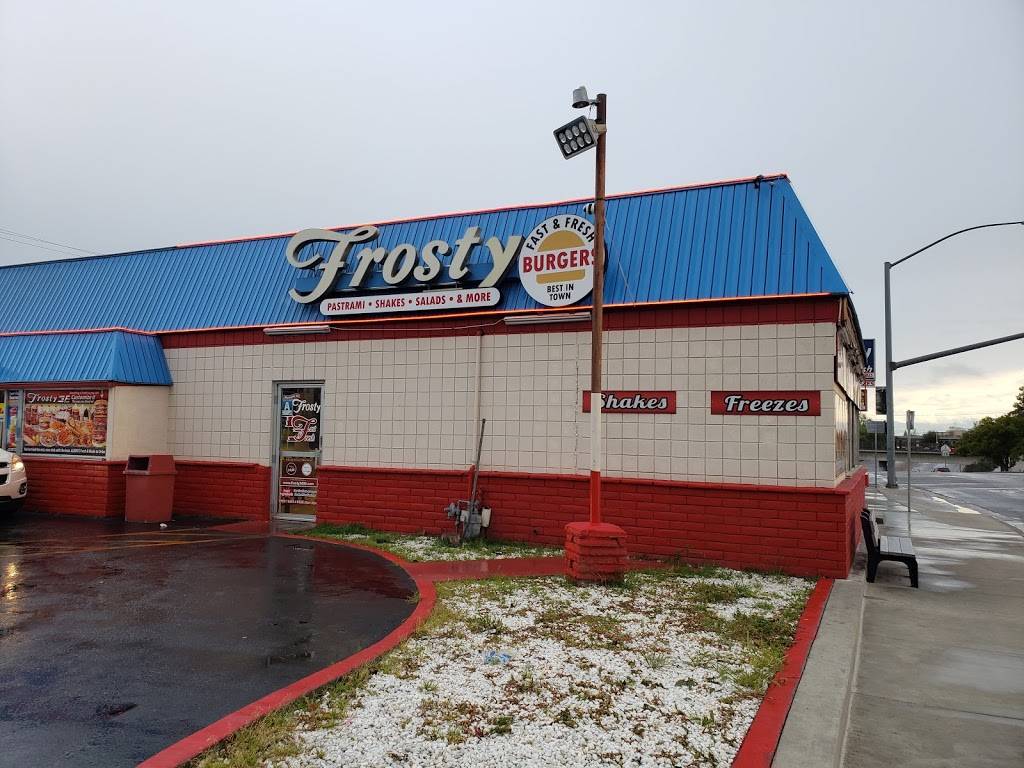 Frosty Fast & Fresh | restaurant | 3400 Chester Ave, Bakersfield, CA 93301, USA | 6613234692 OR +1 661-323-4692