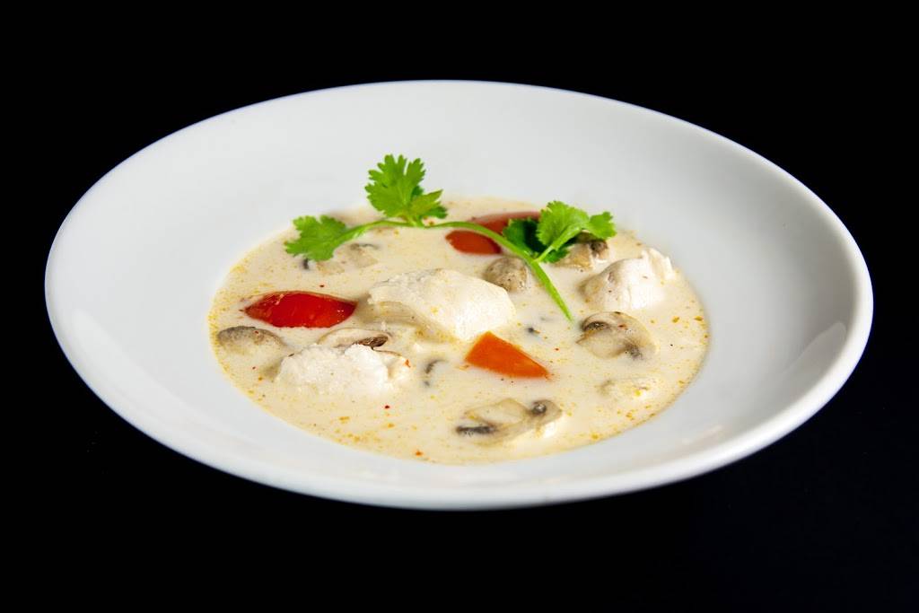 Lanna Thai Cuisine | restaurant | 4501 Mission Bay Dr #1B, San Diego, CA 92109, USA | 8582748424 OR +1 858-274-8424