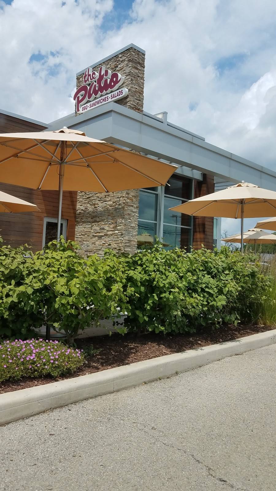 The Patio | restaurant | 7440 IL-83, Darien, IL 60561, USA | 6309200211 OR +1 630-920-0211