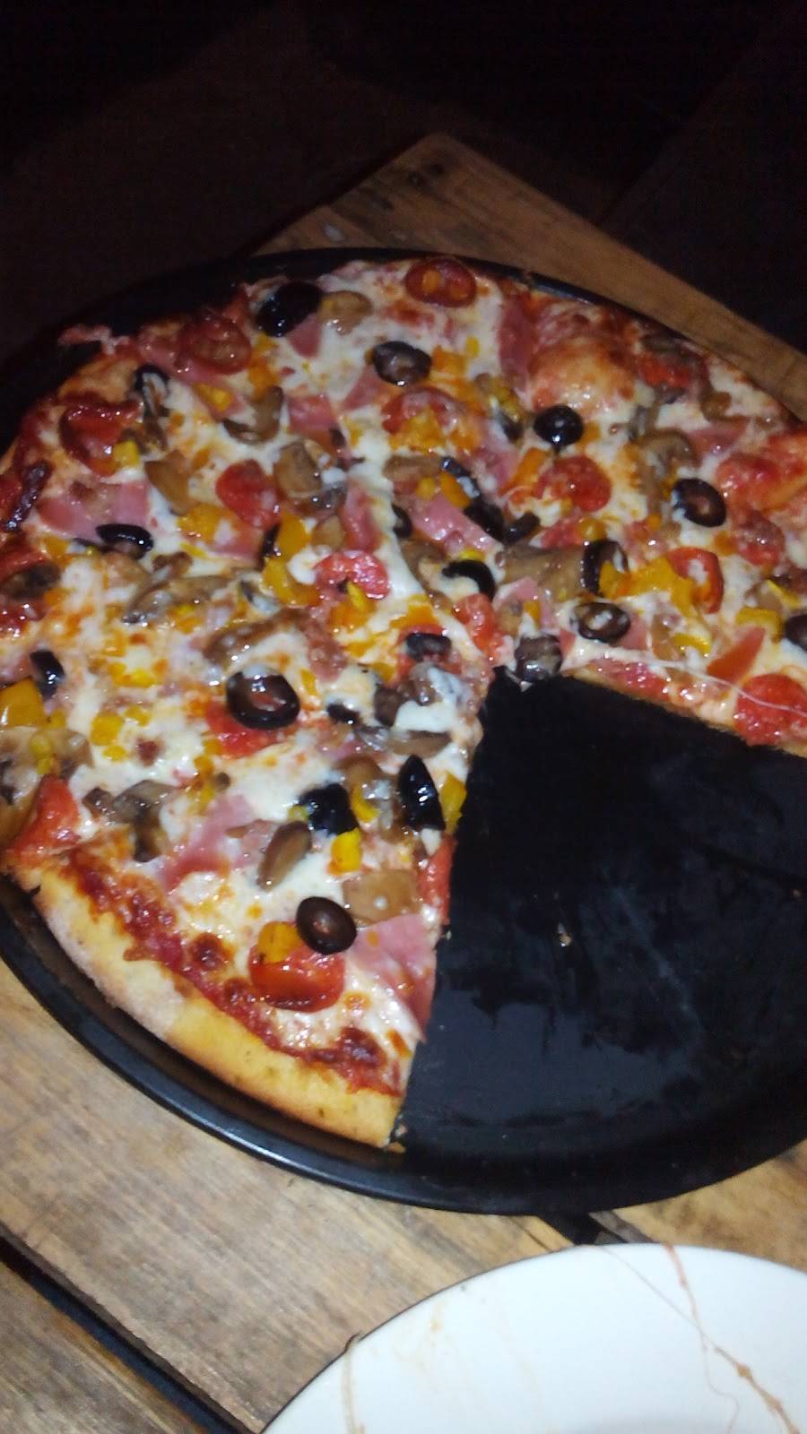 Black Box Pizza | restaurant | Villa de Juárez, Baja California, Mexico | 016461900123 OR +52 646 190 0123