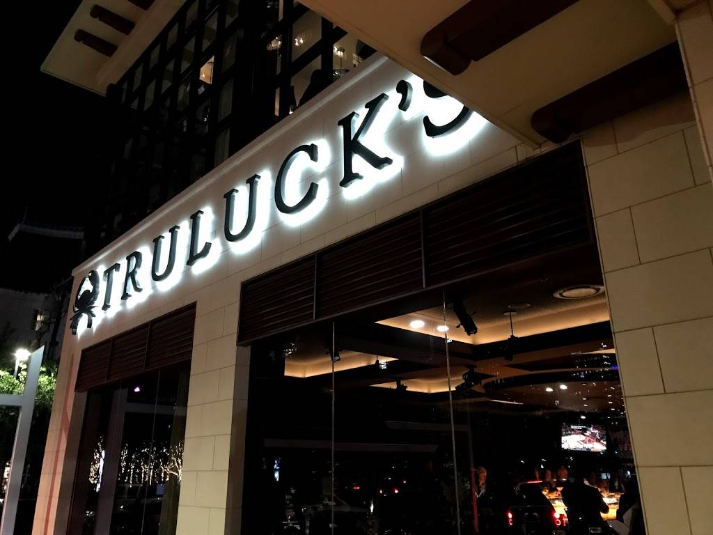 Trulucks | meal takeaway | 2401 McKinney Ave, Dallas, TX 75201, USA | 2142202401 OR +1 214-220-2401