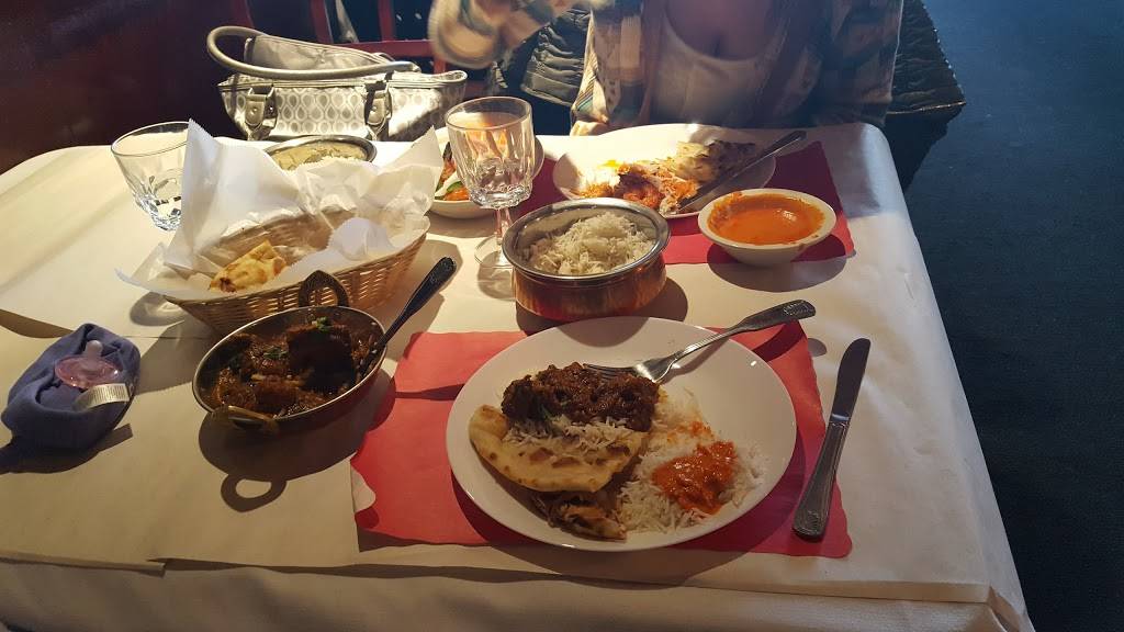 Butter Chicken Restaurant | restaurant | 6837 Loch Raven Blvd Inside Hillendale Shopping Center (1 Door Down From Stoko’s, Towson, MD 21286, USA | 4108215100 OR +1 410-821-5100