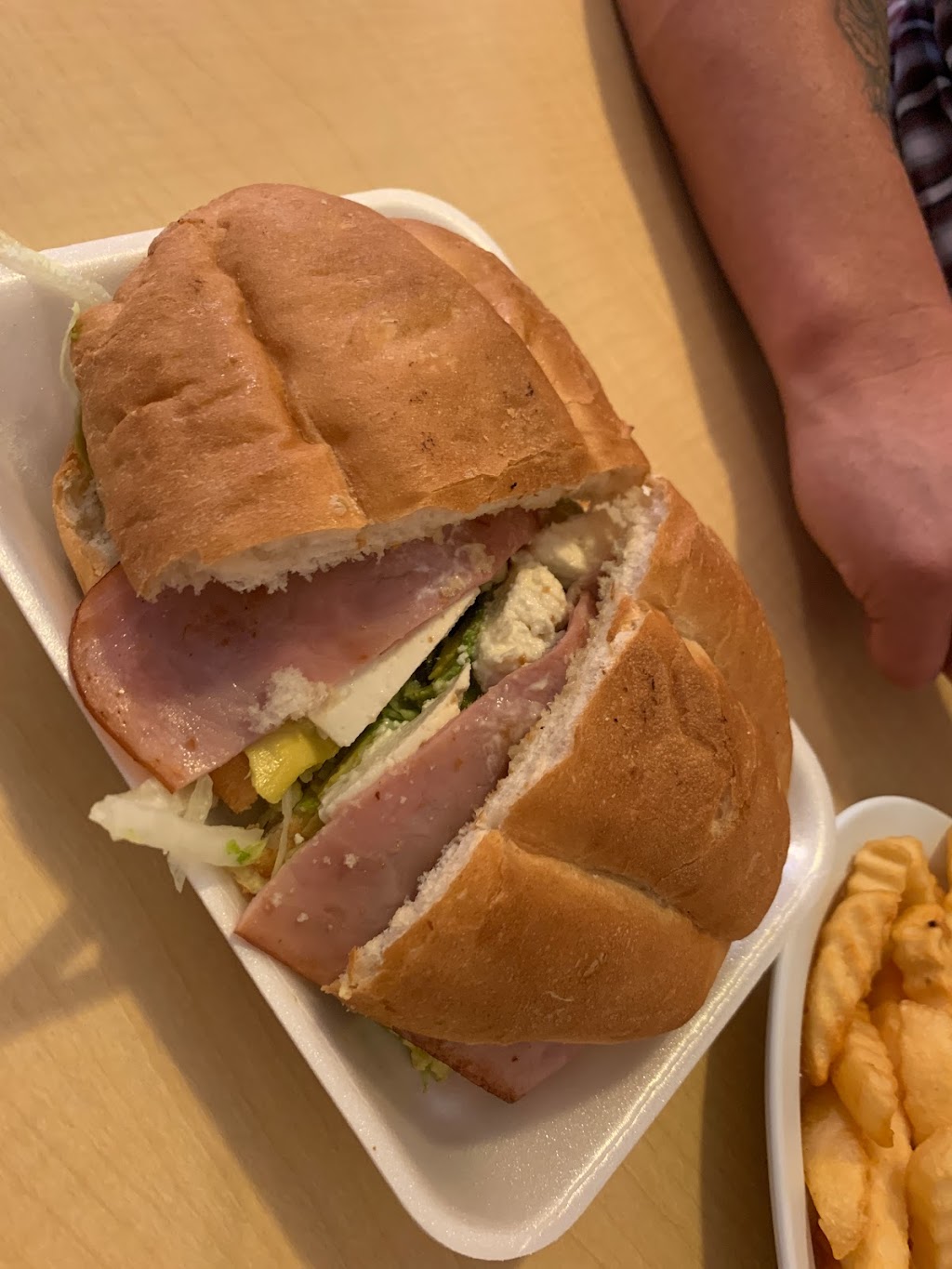 TACOS Y MARISCOS EL RODEO | restaurant | 648 N Riverside Dr, Española, NM 87532, USA | 5057478791 OR +1 505-747-8791