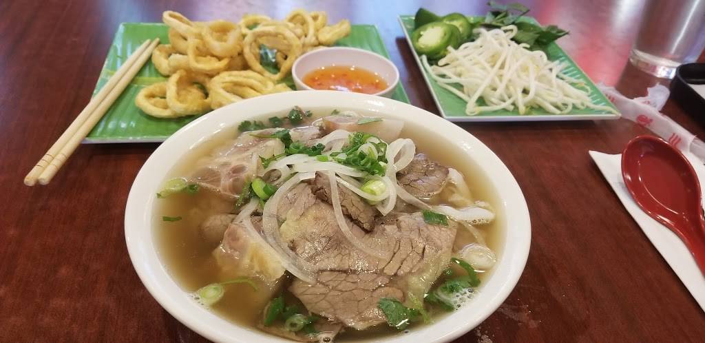 Pho Hien Trang | restaurant | 1314 Union Ave NE #8, Renton, WA 98059, USA | 4256875848 OR +1 425-687-5848