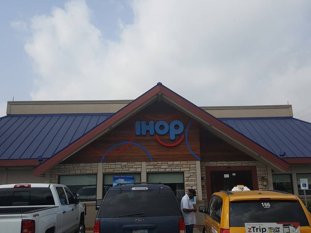 IHOP | restaurant | 3820 Broadway St, San Antonio, TX 78209, USA | 2108248113 OR +1 210-824-8113