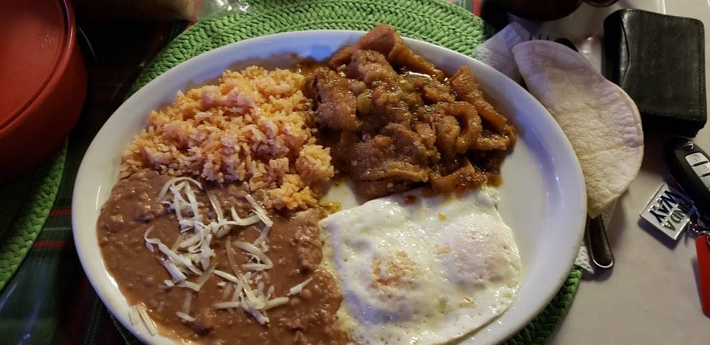 Los Reyes Restaurant | restaurant | 813 Baker St, Bakersfield, CA 93305, USA | 6613245250 OR +1 661-324-5250