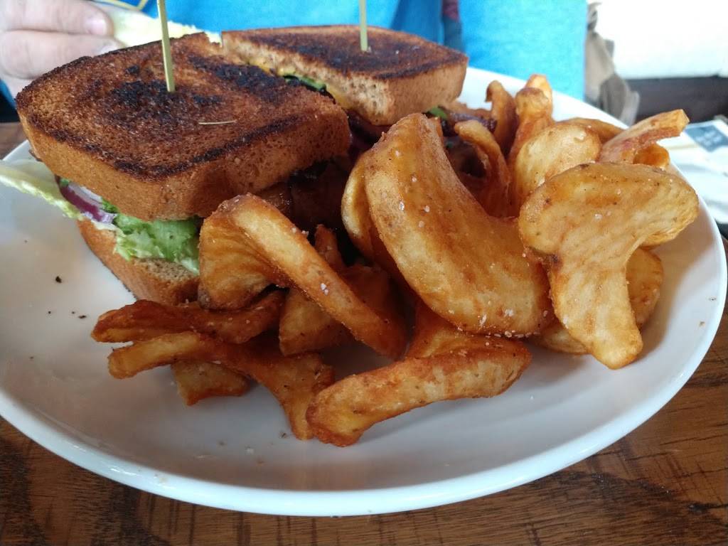 Vintage Brewing Co. Sauk Prairie | restaurant | 600 Water St, Sauk City, WI 53583, USA | 6083708200 OR +1 608-370-8200