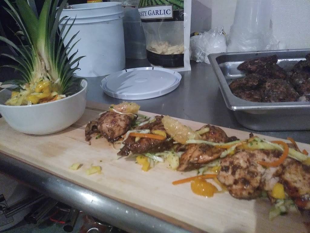 Subway | restaurant | 18288 Grand River Ave, Detroit, MI 48223, USA | 3138354669 OR +1 313-835-4669