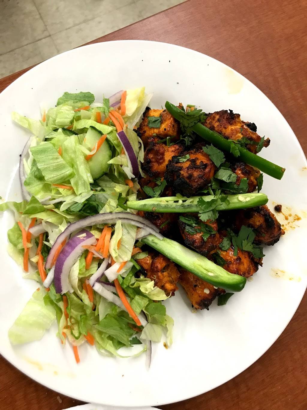 Appletree Halal Restaurant | restaurant | 898 Genesee St, Buffalo, NY 14211, USA | 7167684818 OR +1 716-768-4818