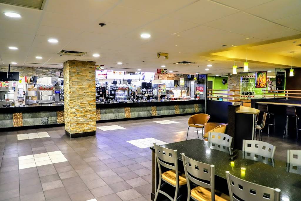 McDonalds | cafe | D201 Woodfield Mall, Schaumburg, IL 60173, USA | 8473300290 OR +1 847-330-0290