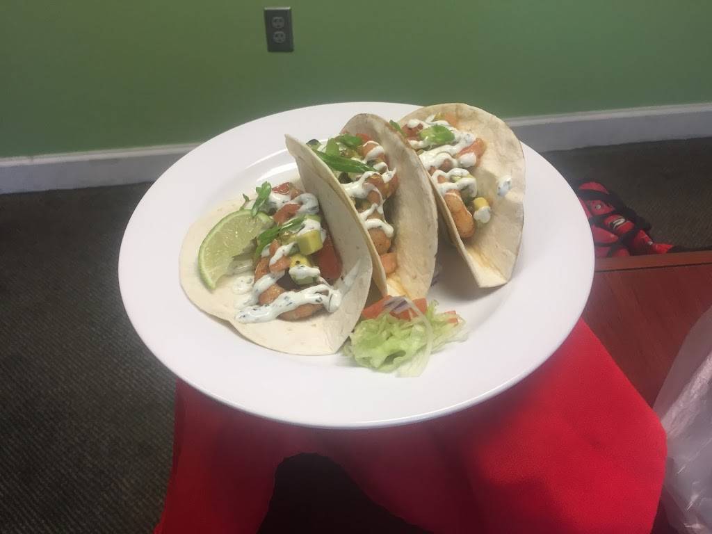 Bogeys Bar and Grille | restaurant | 233 Marsh Harbour Pkwy, Kingsland, GA 31548, USA | 9127297944 OR +1 912-729-7944