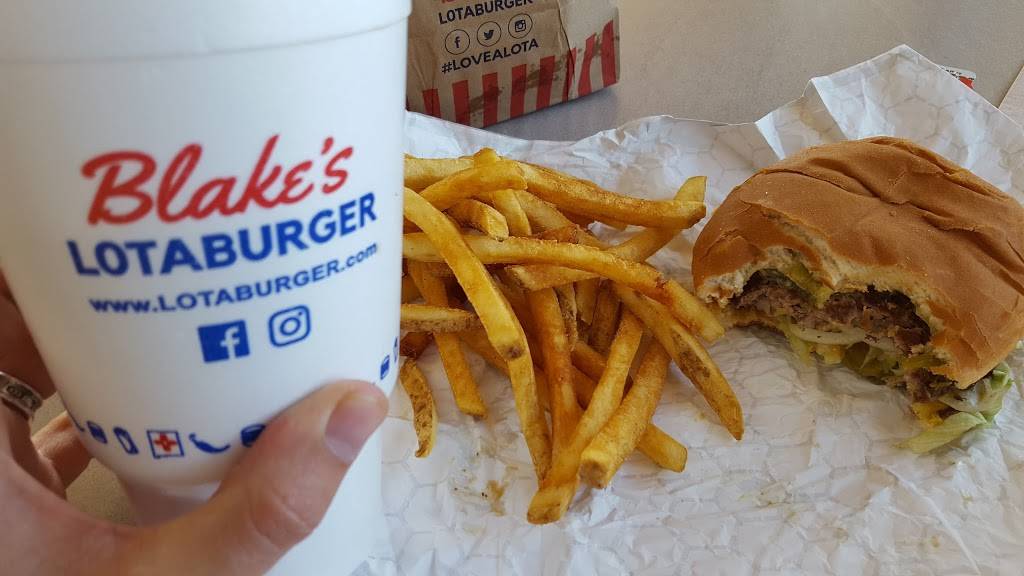 Blakes Lotaburger | restaurant | 1849 Coors Blvd SW, Albuquerque, NM 87121, USA | 5058770303 OR +1 505-877-0303