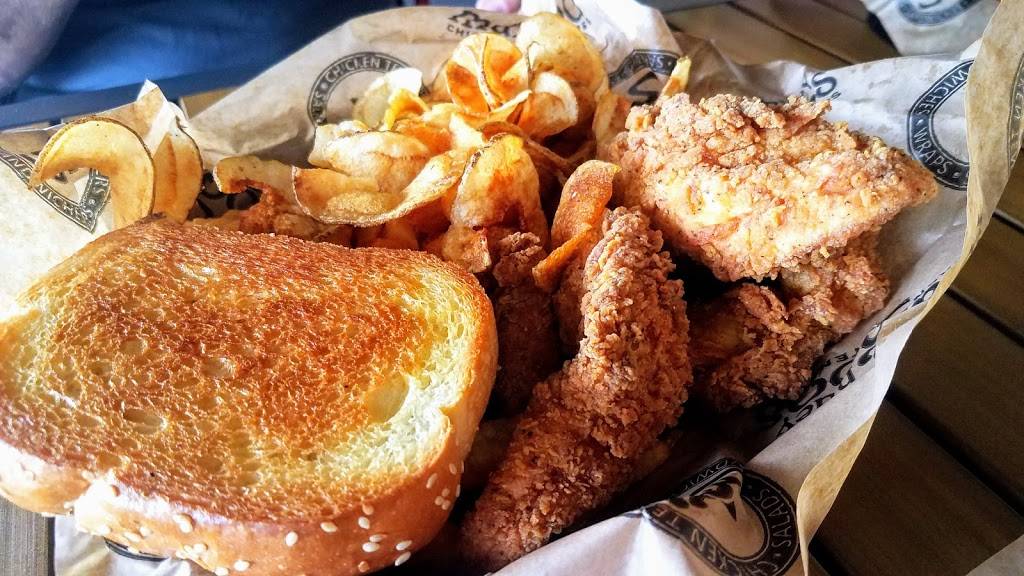 Huey Magoos Chicken Tenders - Apopka | restaurant | 446 S Hunt Club Blvd, Apopka, FL 32703, USA | 4077555300 OR +1 407-755-5300