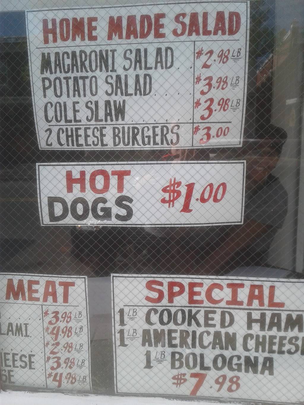 Dominics Meat nd Deli |  | 42nd, 10th St, Marcus Hook, PA 19061, USA | 4844803755 OR +1 484-480-3755