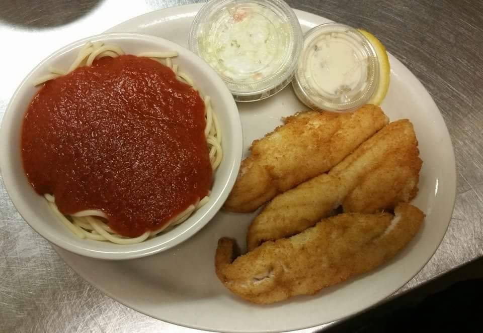 Bernies Pizzeria | restaurant | 1238 Lathrop Ave, Racine, WI 53405, USA | 2626190900 OR +1 262-619-0900
