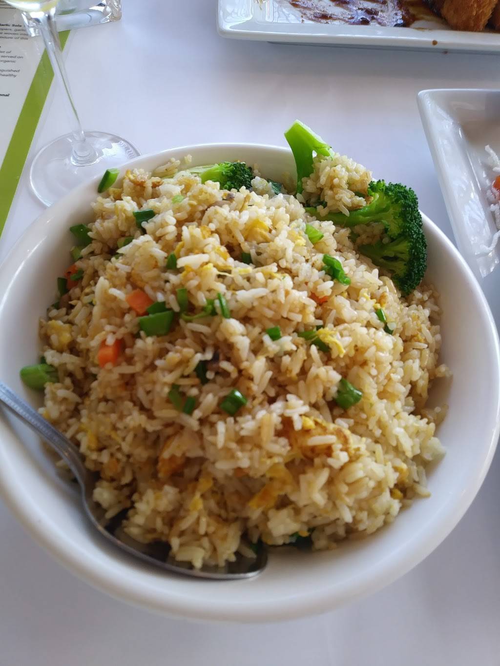 New Moon Restaurant | restaurant | 7620 Beach Blvd, Buena Park, CA 90620, USA | 7145629940 OR +1 714-562-9940