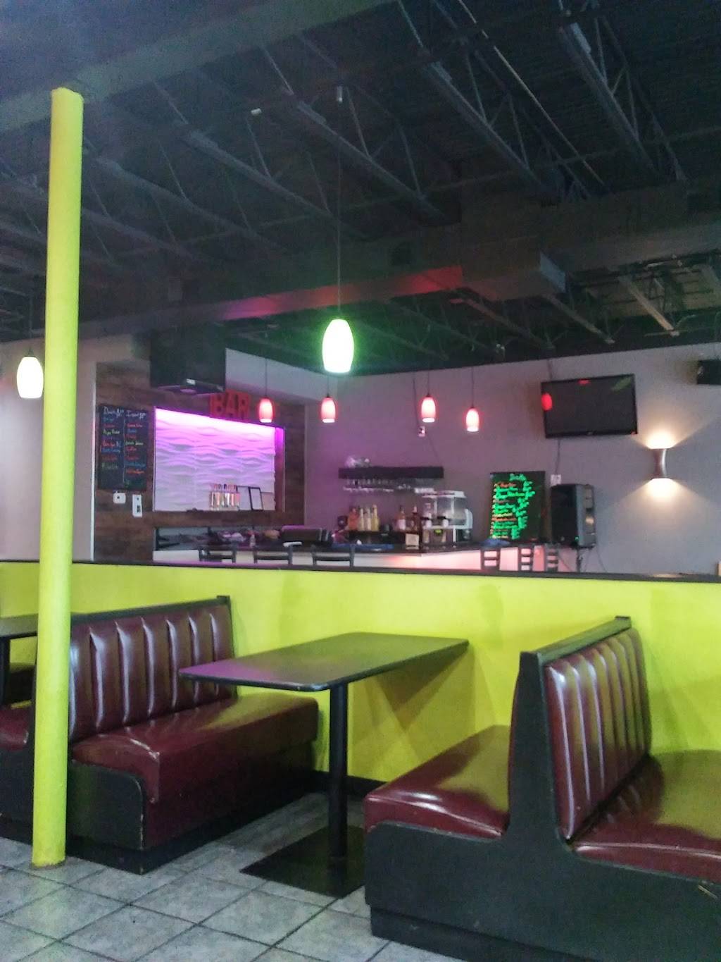 Chango’s Bar & Grill | restaurant | 519 S Illinois Ave, Carbondale, IL 62901, USA | 6184576672 OR +1 618-457-6672