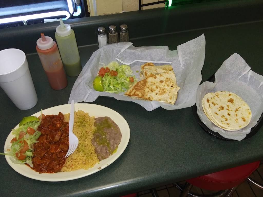Gorditas | restaurant | 10065 Harry Hines Blvd, Dallas, TX 75220, USA | 2143520008 OR +1 214-352-0008
