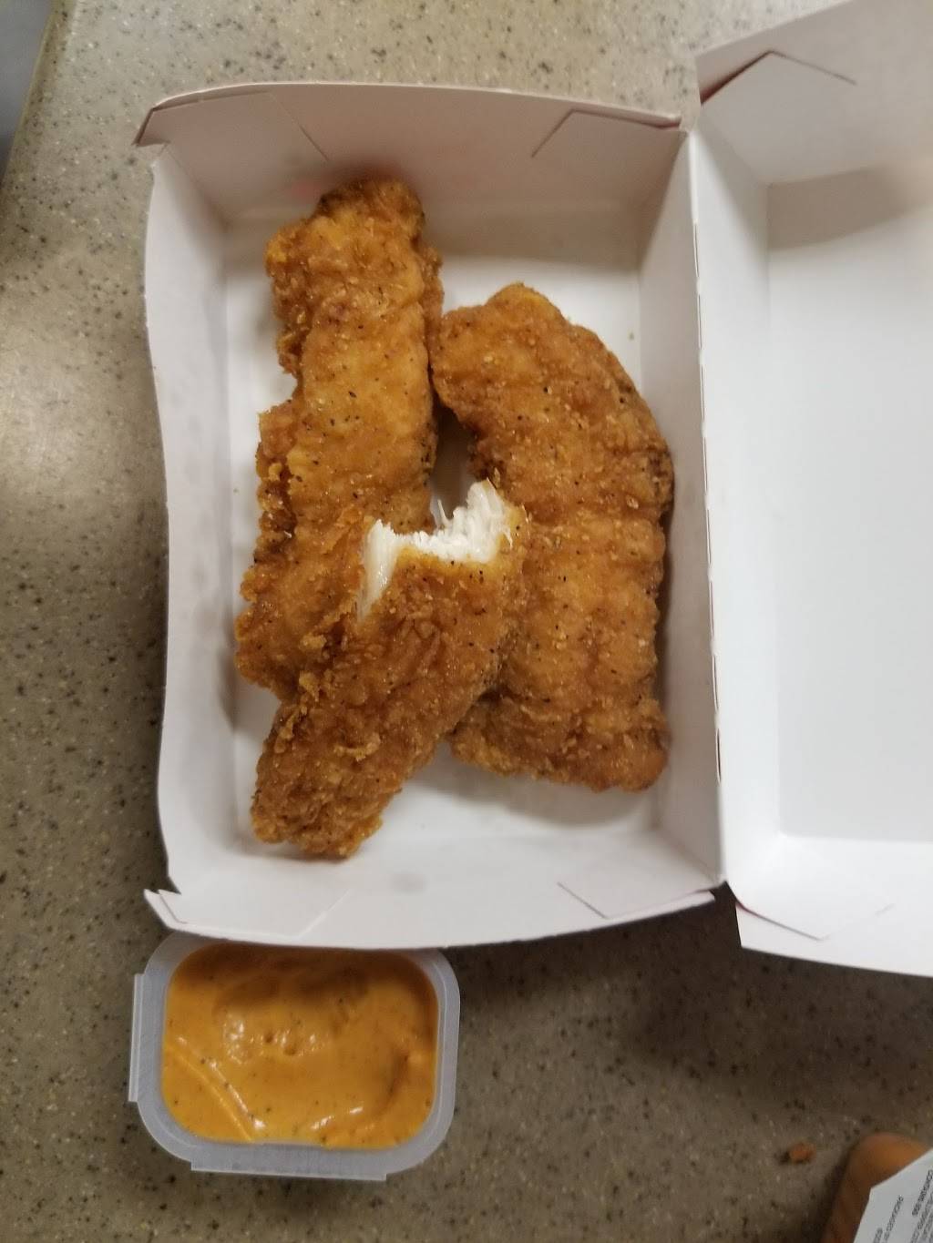 Wendys | restaurant | 23890 Rogers Clark Blvd, Ruther Glen, VA 22546, USA | 8044482172 OR +1 804-448-2172