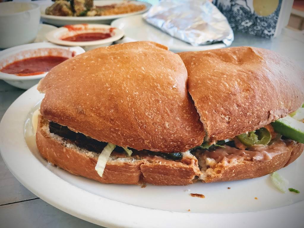 Miguels Mexican & American Restaurant | restaurant | 4252 Business Center Dr, Charlotte, NC 28214, USA | 7043933890 OR +1 704-393-3890