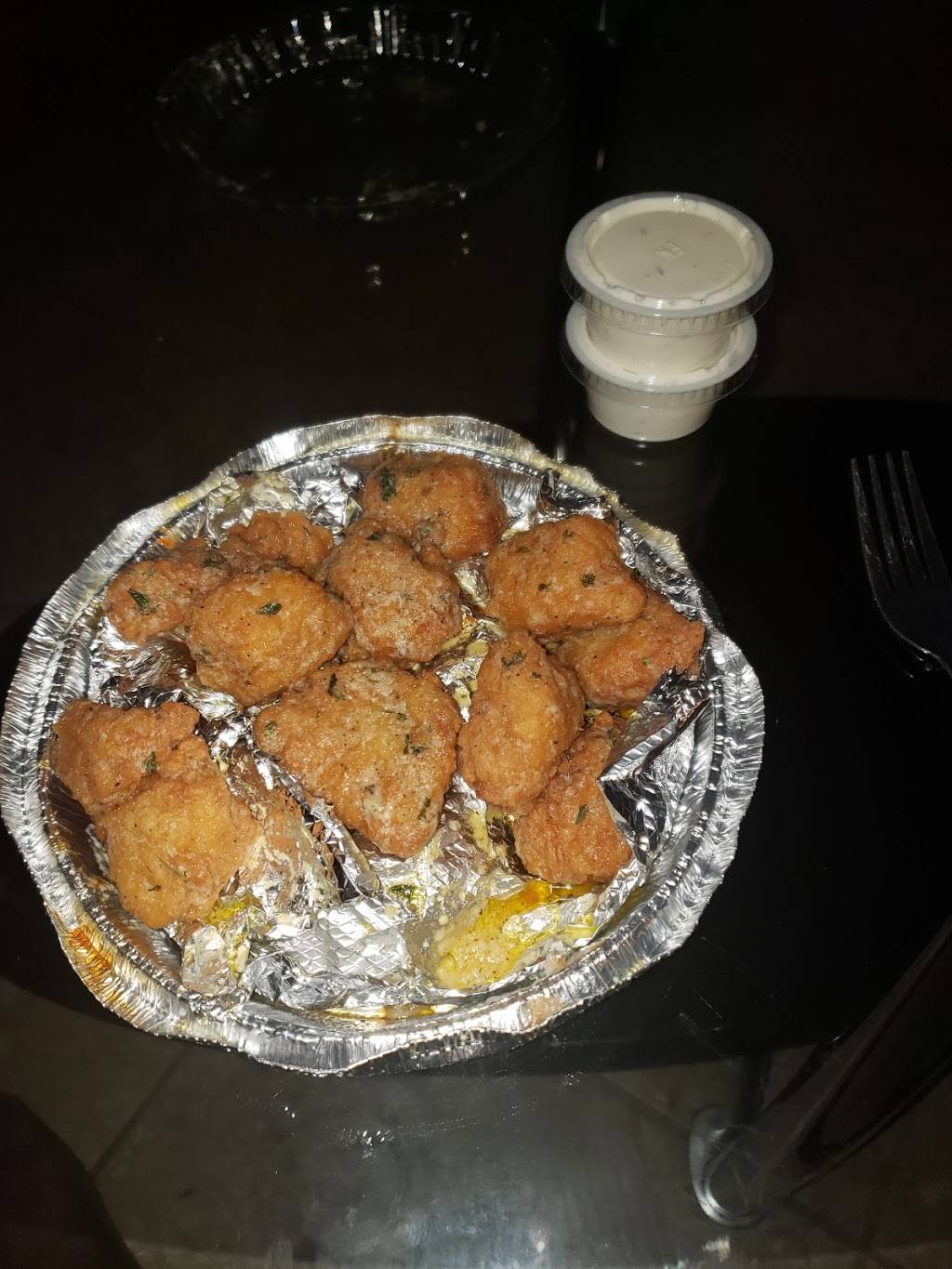 ATL Wings | restaurant | 13732 W Bell Rd Suite B-1, Surprise, AZ 85374, United States | 6233238321 OR +1 623-323-8321