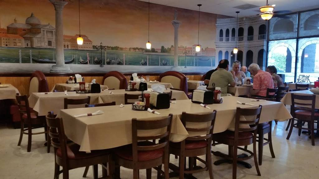 Caprianos Italian Cuisine | restaurant | 231 Faith Rd, Salisbury, NC 28146, USA | 7046363333 OR +1 704-636-3333