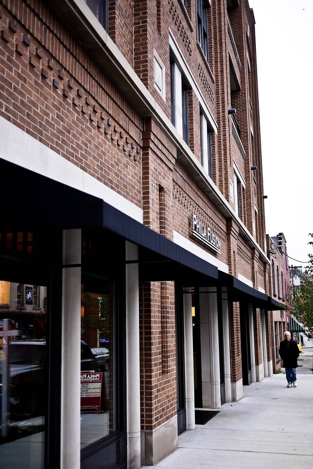 Phila Fusion Noodle Bar | restaurant | 54 Phila St, Saratoga Springs, NY 12866, USA | 5182260400 OR +1 518-226-0400