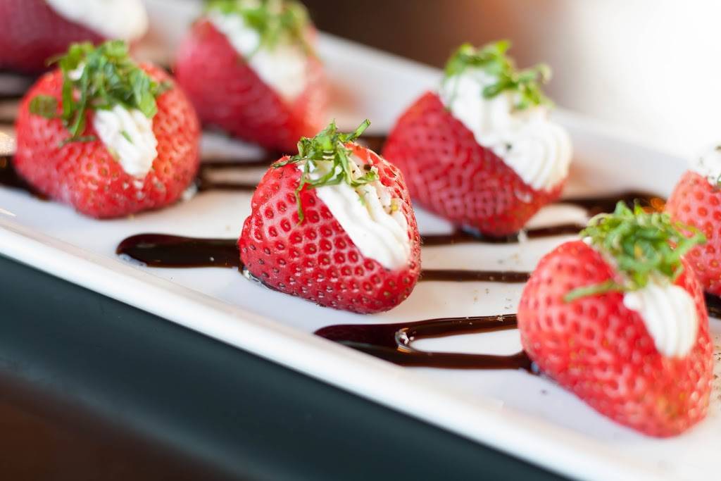 Johnny’s Italian Steakhouse | restaurant | 5800 Muhlhauser Rd, West Chester Township, OH 45069, USA | 5137144260 OR +1 513-714-4260