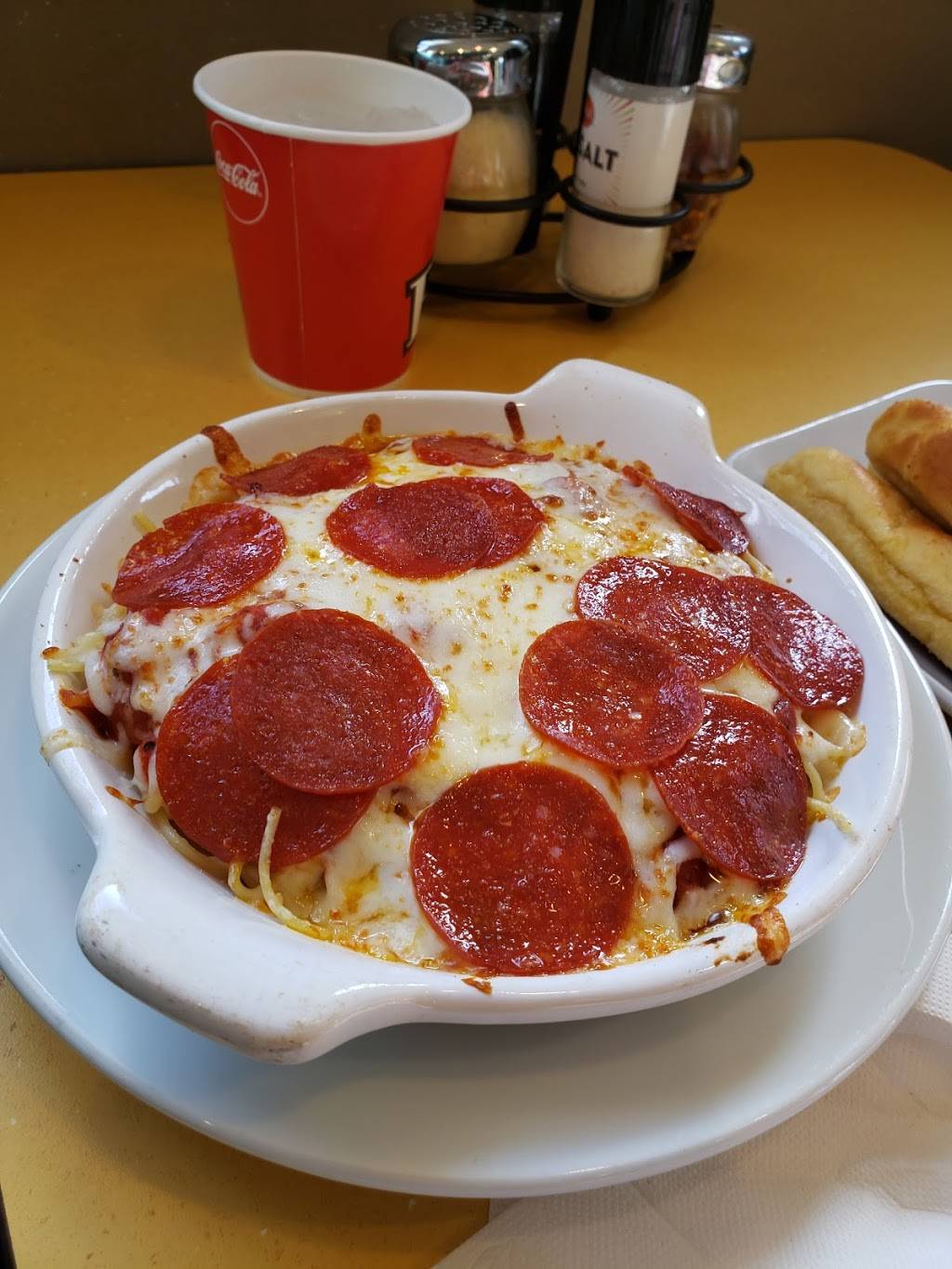 Fazolis | restaurant | 6237 Zebulon Rd, Macon, GA 31210, USA | 4782384377 OR +1 478-238-4377