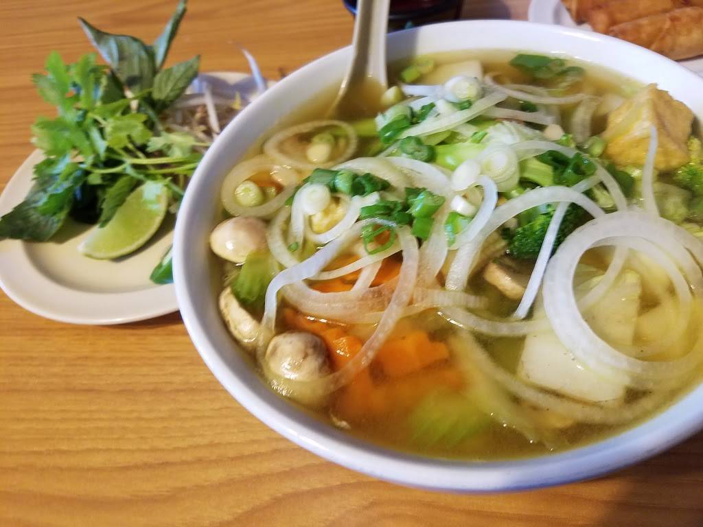 Kim Phung Restaurant | restaurant | 315 N Bell Blvd, Cedar Park, TX 78613, USA | 5125848064 OR +1 512-584-8064