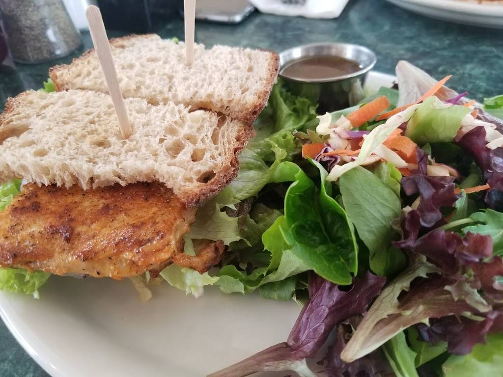 Gilman Grill | restaurant | 1300 Fourth St, Berkeley, CA 94710, USA | 5105242532 OR +1 510-524-2532