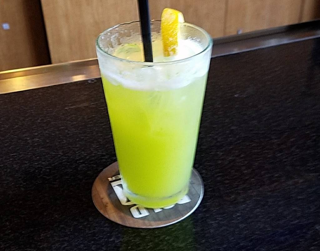 Uptown Alley | restaurant | 6101 Brad McNeer Pkwy, Midlothian, VA 23112, USA | 8047441077 OR +1 804-744-1077