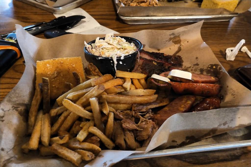 MISSION BBQ | restaurant | 5440 Glenside Dr, Richmond, VA 23228, USA | 8045484622 OR +1 804-548-4622