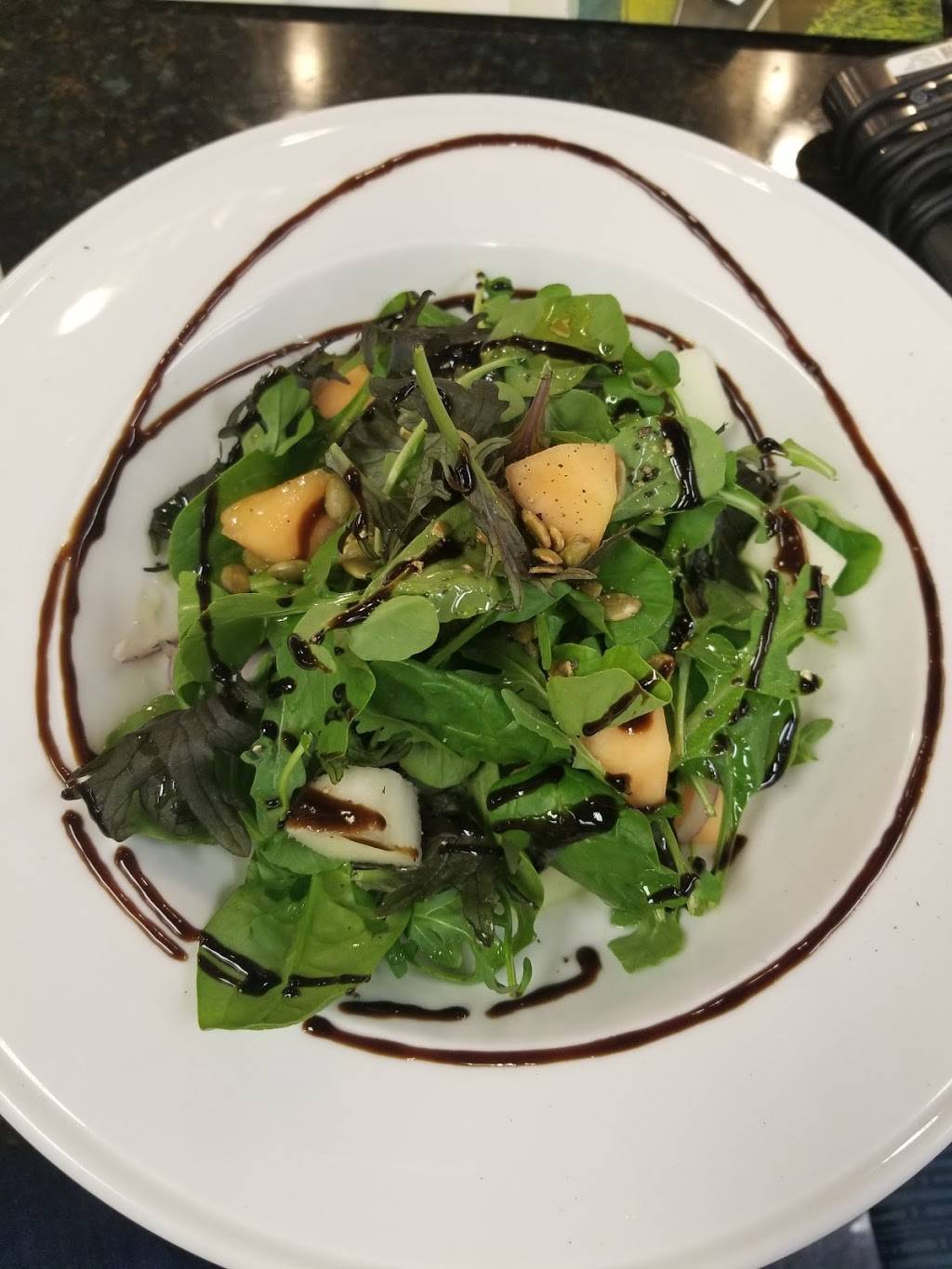 Social | restaurant | 41658 Fenwick St, Leonardtown, MD 20650, USA | 3014752400 OR +1 301-475-2400