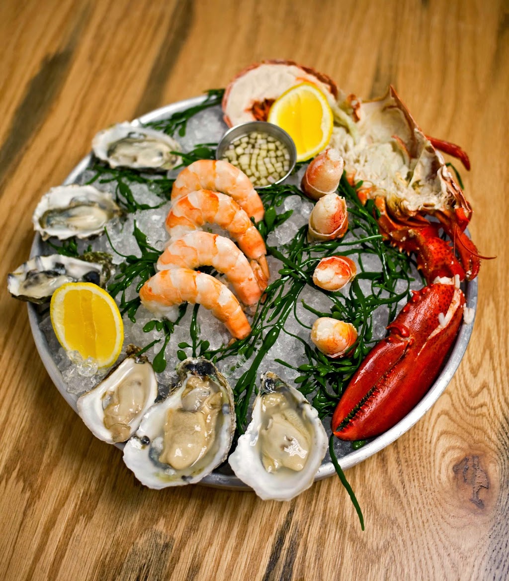 Chop Shop | restaurant | 2033 W North Ave, Chicago, IL 60647, USA | 7735374440 OR +1 773-537-4440