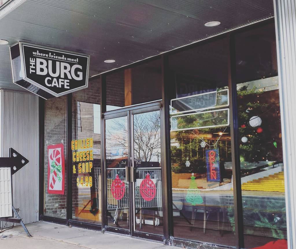 The Burg Cafe | restaurant | 9 E Poplar St, Harrisburg, IL 62946, USA | 6182529097 OR +1 618-252-9097