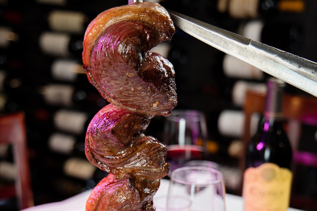 Oliveiras Restaurant | restaurant | 135 Washington St, Peabody, MA 01960, USA | 9782488808 OR +1 978-248-8808