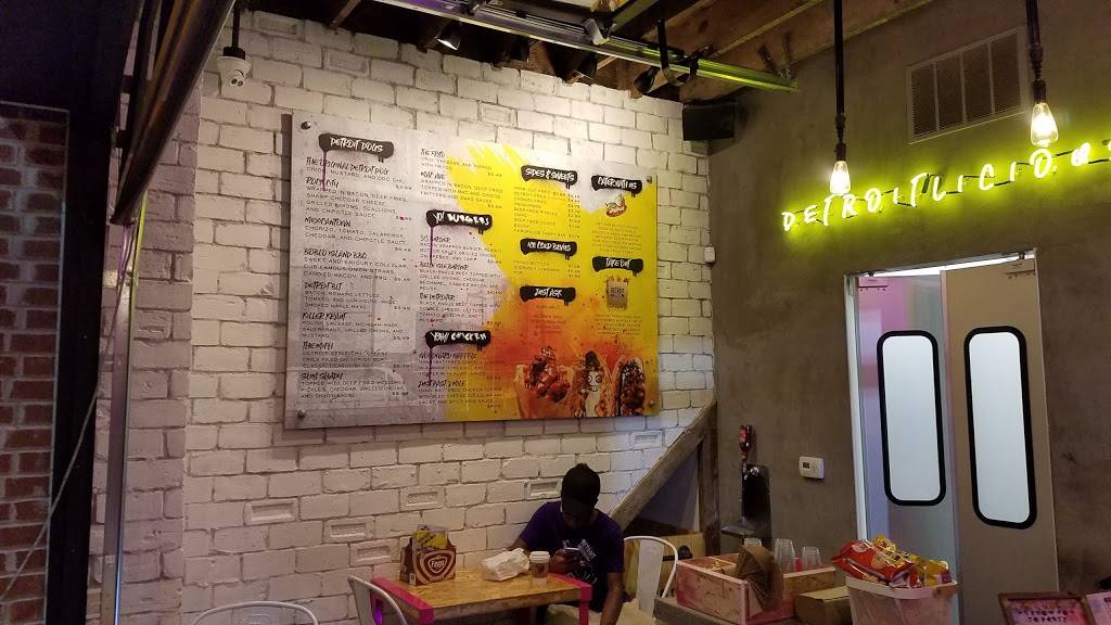 Detroit Dog Co. | restaurant | 200 W 5th St, Royal Oak, MI 48067, USA | 2482916587 OR +1 248-291-6587