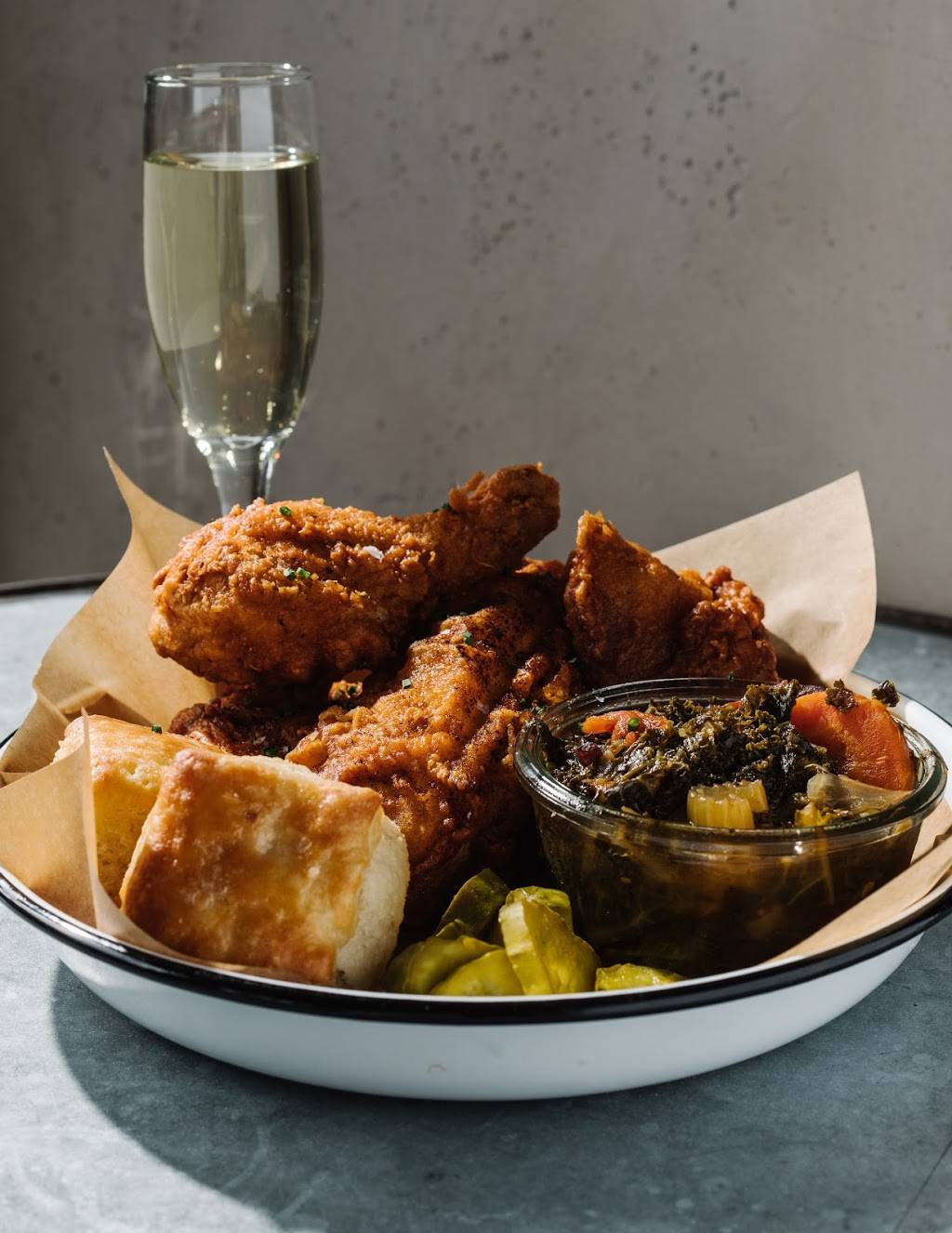 JCT. Kitchen & Bar | restaurant | 1198 Howell Mill Rd #18, Atlanta, GA 30318, USA | 4043552252 OR +1 404-355-2252