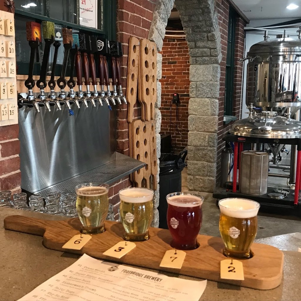 Footbridge Brewery | restaurant | 25 Granary Way, Boothbay Harbor, ME 04538, USA | 2073523007 OR +1 207-352-3007