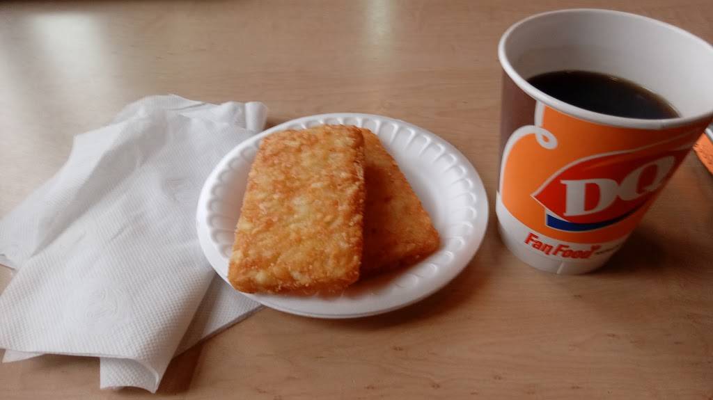 Dairy Queen Grill & Chill | restaurant | 512 W Main St, Livingston, TN 38570, USA | 9318231811 OR +1 931-823-1811