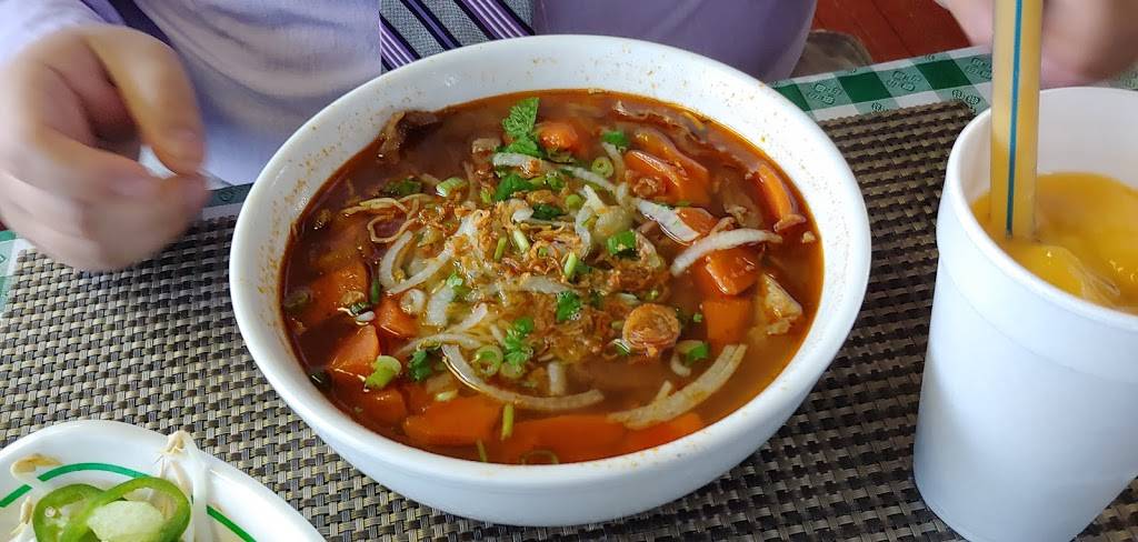 Vina Cafe | restaurant | 2942 Hershberger Rd NW, Roanoke, VA 24017, USA | 5403662205 OR +1 540-366-2205