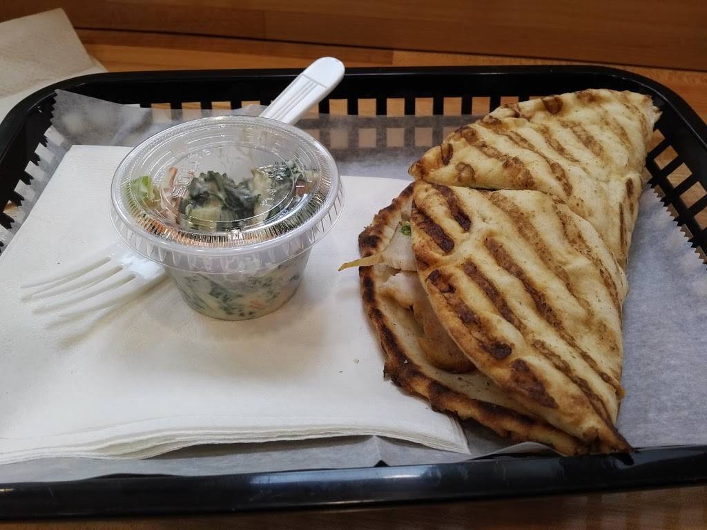 Tropical Smoothie Cafe | restaurant | 3519B Hempstead Turnpike, Levittown, NY 11756, USA | 5167310399 OR +1 516-731-0399