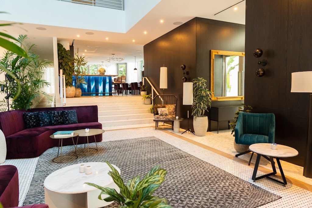 Meet Mia | restaurant | 620 Ocean Dr, Miami Beach, FL 33139, USA | 7862063882 OR +1 786-206-3882