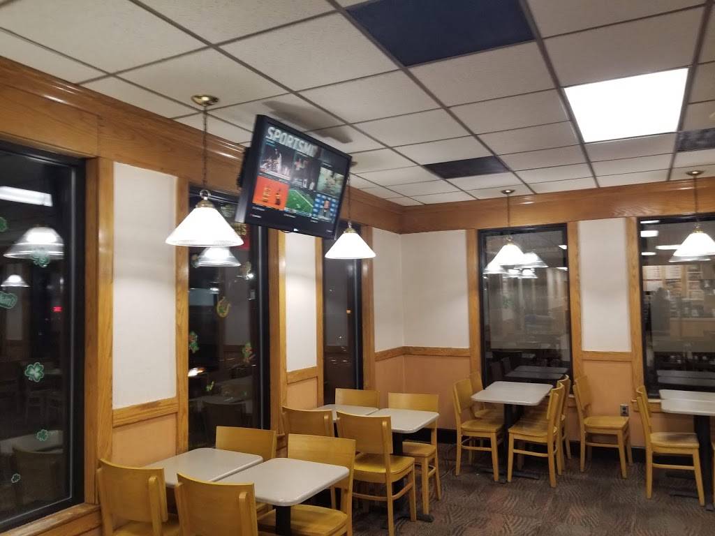 Wendys | restaurant | 714 Nursery Rd, Linthicum Heights, MD 21090, USA | 4106362204 OR +1 410-636-2204