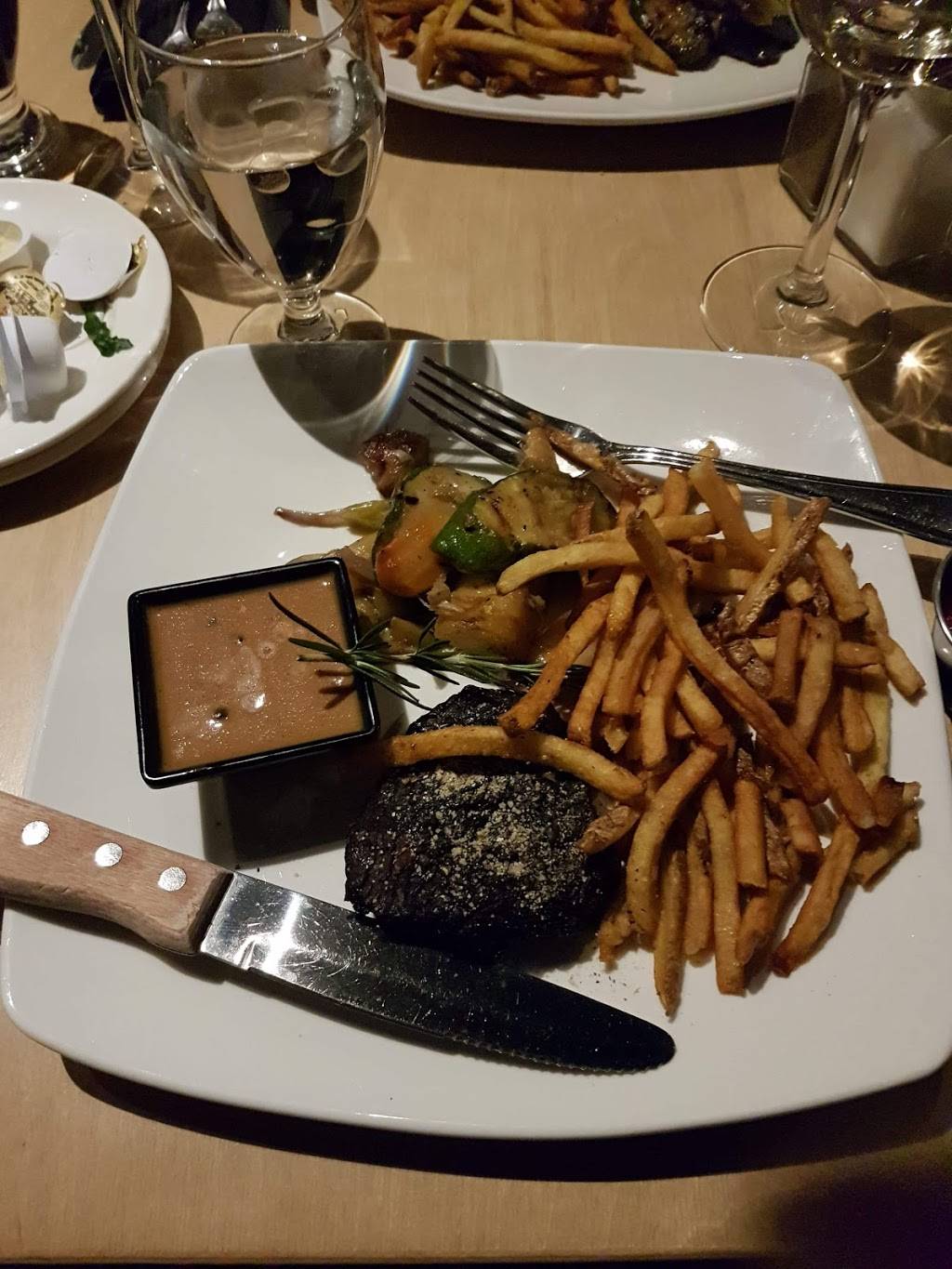 Mad Grill Steakhouse Mont-tremblant | restaurant | 850 Rue Lalonde, Mont-Tremblant, QC J8E 3A1, Canada | 8194255757 OR +1 819-425-5757