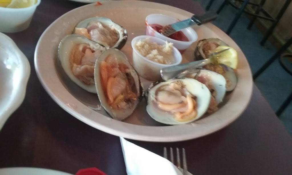 Dudleys Parkview | restaurant | 94 Hudson Park Rd, New Rochelle, NY 10805, USA | 9142354445 OR +1 914-235-4445