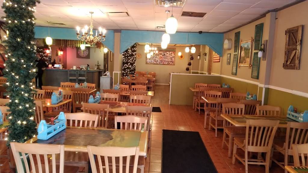 Rincón Salvadoreño | restaurant | 92-15 149th St, Jamaica, NY 11435, USA | 7185263220 OR +1 718-526-3220