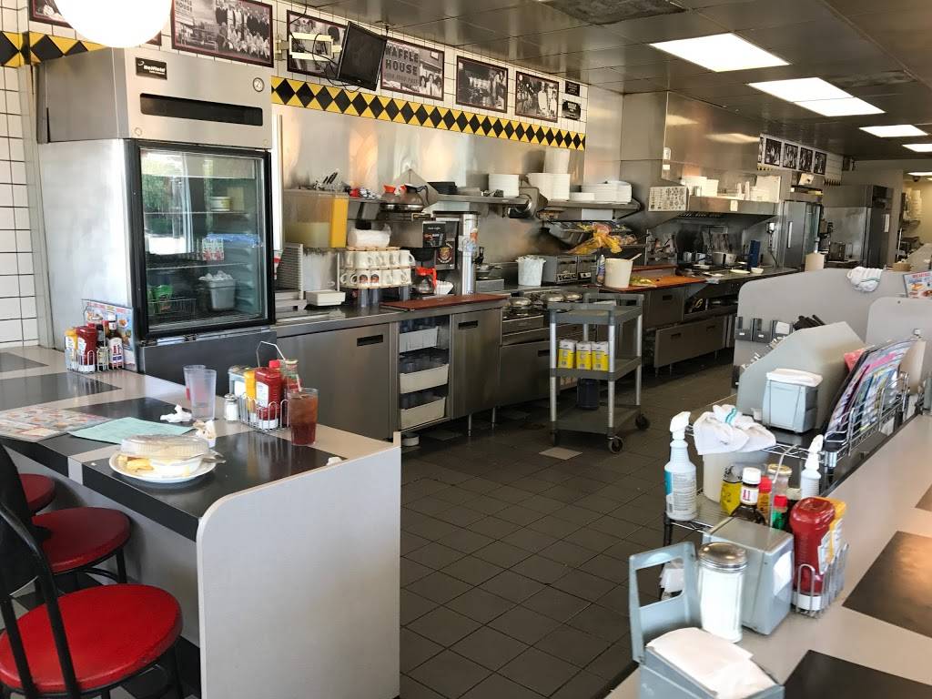 Waffle House | meal takeaway | 1106 S Cockrell Hill Rd, Duncanville, TX 75137, USA | 9727802983 OR +1 972-780-2983