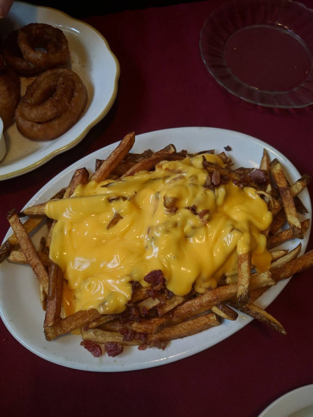 Kickin Kadilaks Bar and Grill | restaurant | 17 S Front St, York Haven, PA 17370, USA | 7172666976 OR +1 717-266-6976